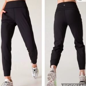Athleta Rainier Joggers Black XS